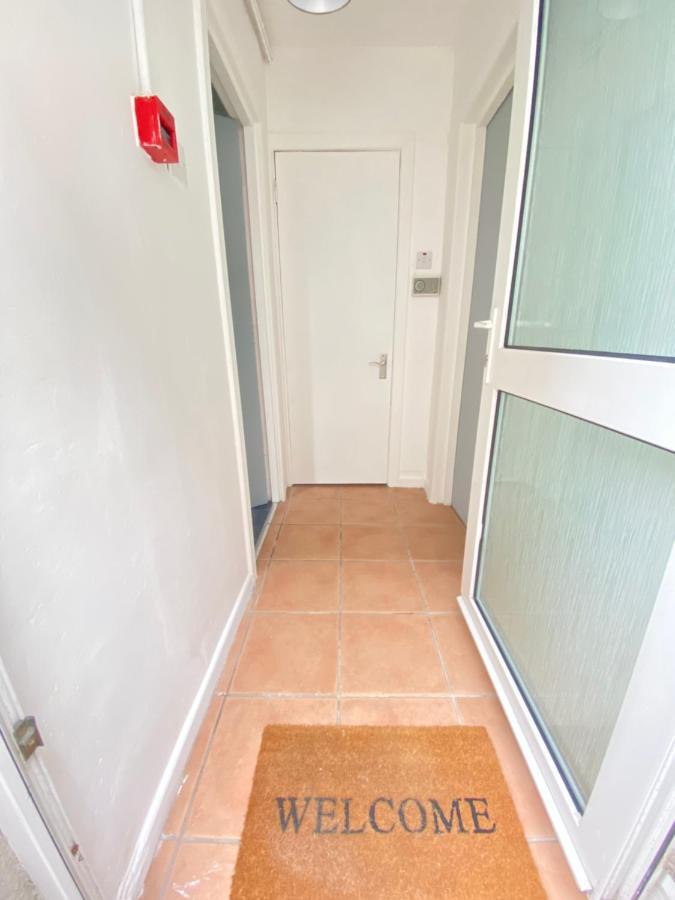 Cheap & Cheerful Apartment Near Bangor Marina Exteriör bild